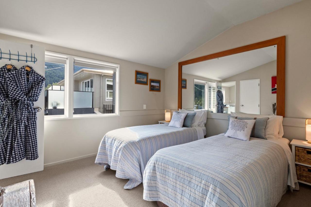 Queenstown House Bed & Breakfast And Apartments Exterior foto