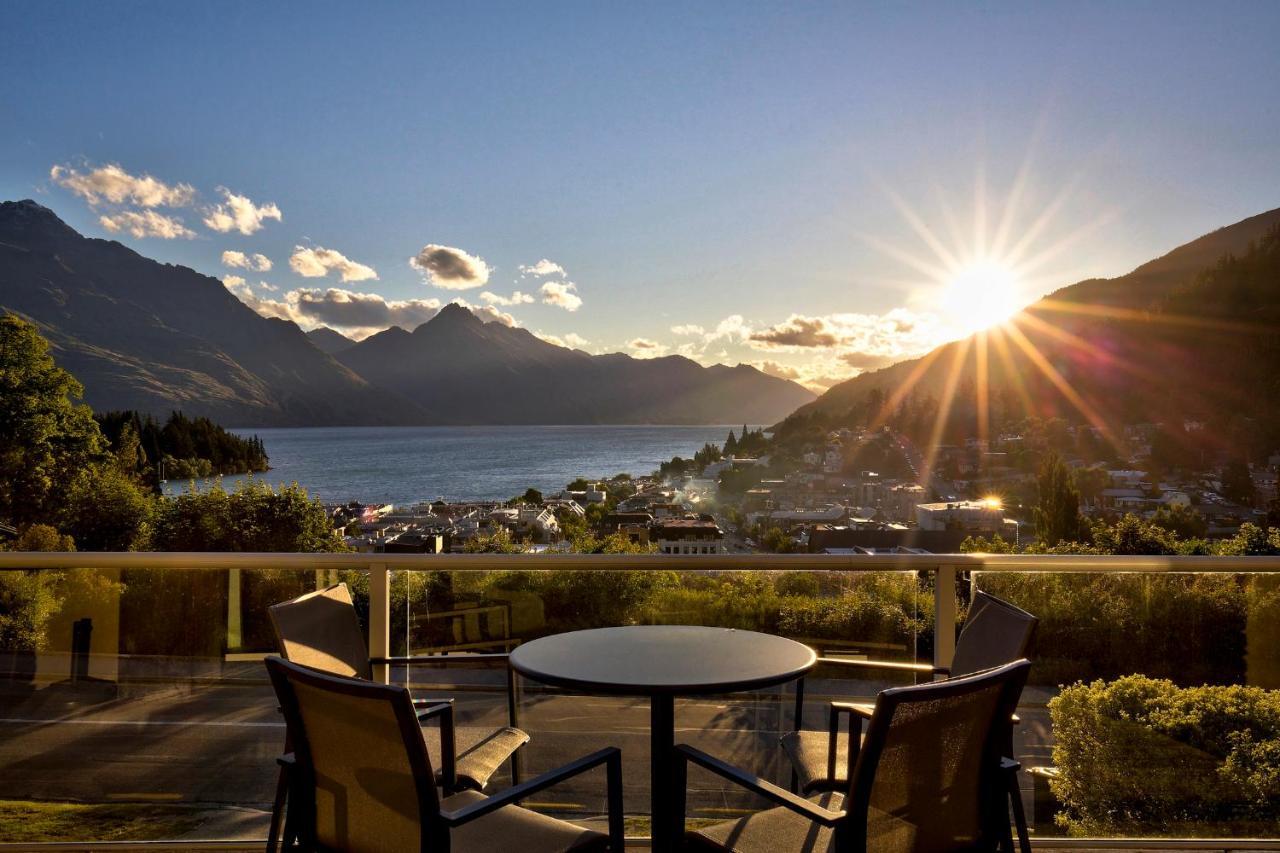 Queenstown House Bed & Breakfast And Apartments Exterior foto